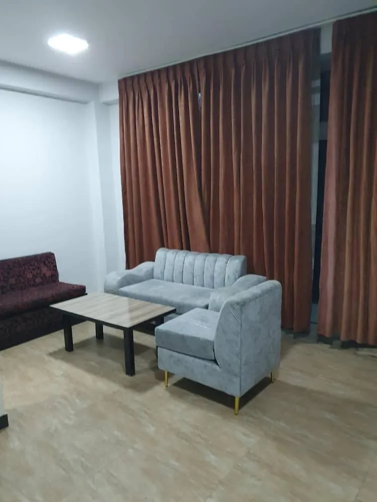 Revo Guest House Αντίς Αμπέμπα