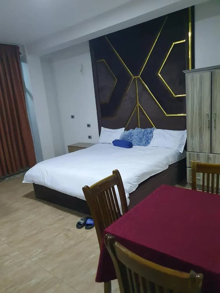 Revo Guest House Αντίς Αμπέμπα
